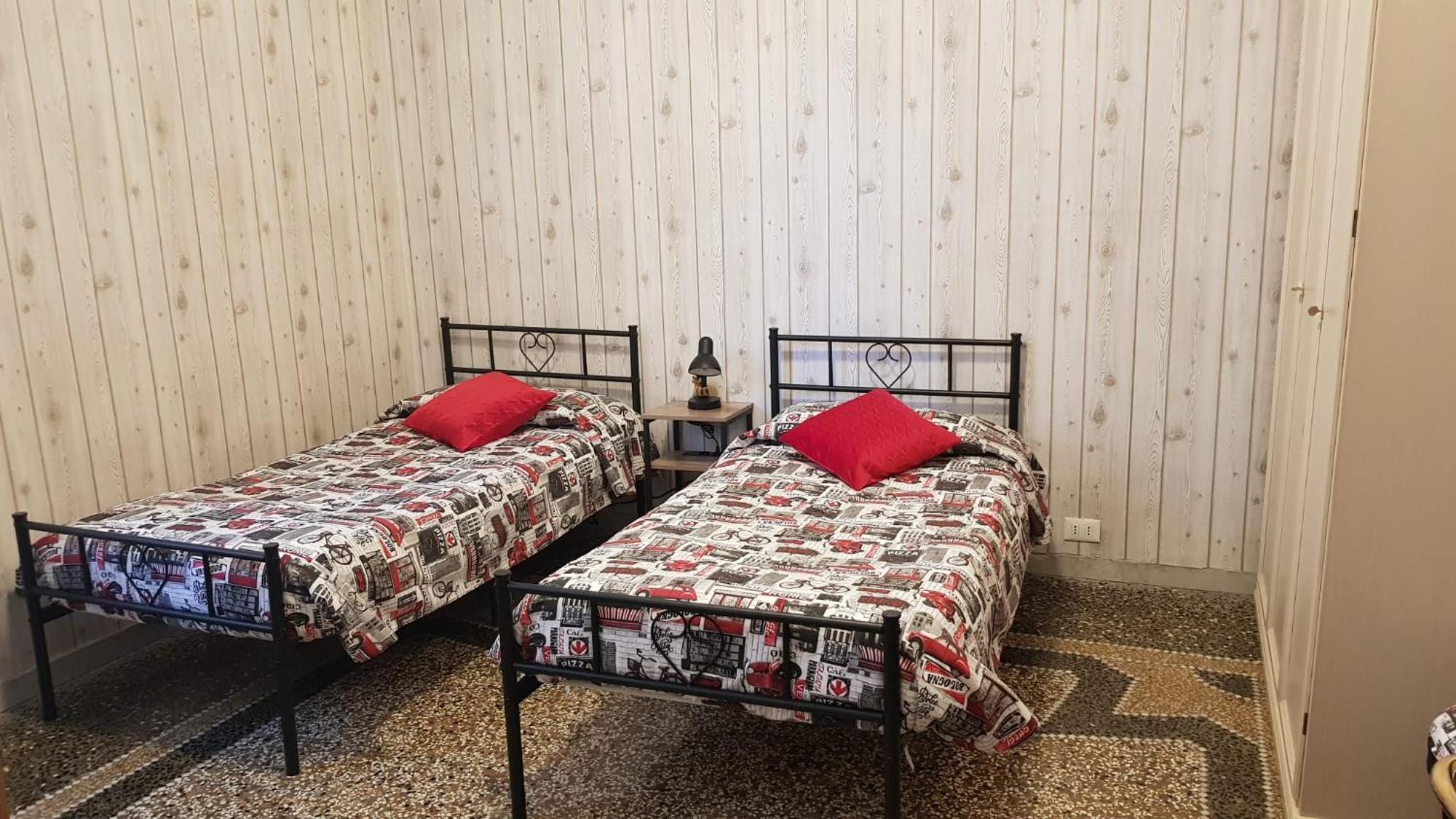 La Casa Di Bonnie & Clyde Lejlighed Genova Eksteriør billede